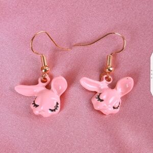 🆕🐰PINK BUNNY FACE EARRINGS🐰